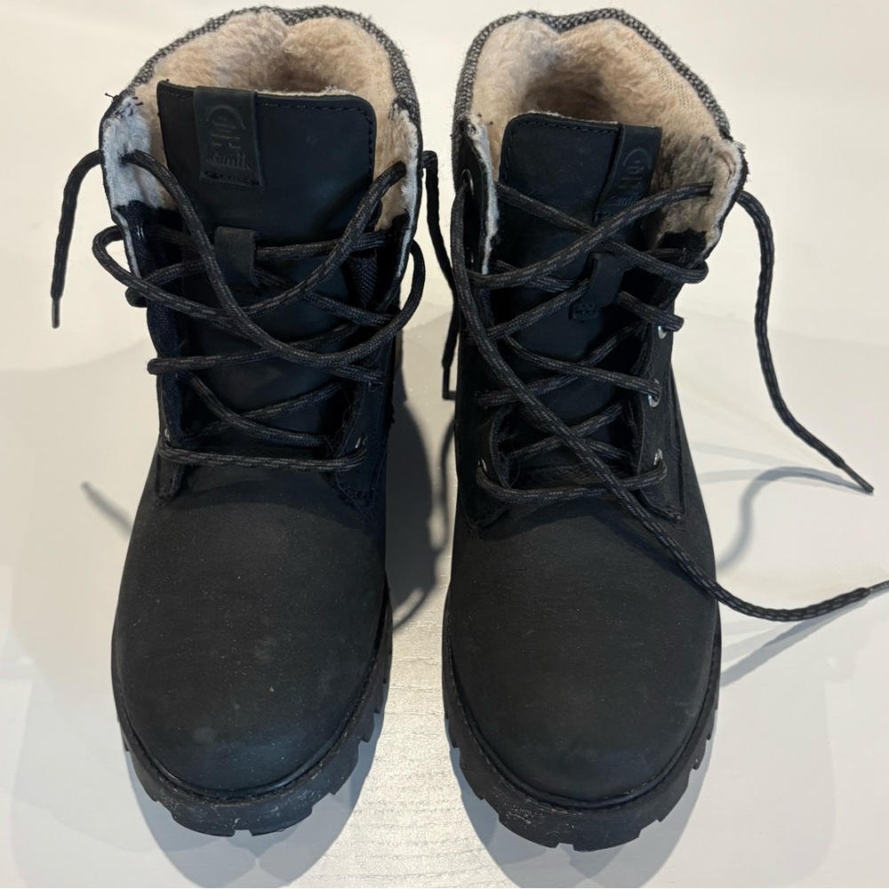 Kamik Black Winter Boots with Cream Lining